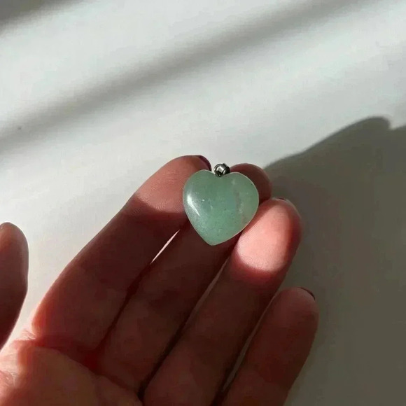 Green aventurine gemstone pendant - Picture 1 of 4